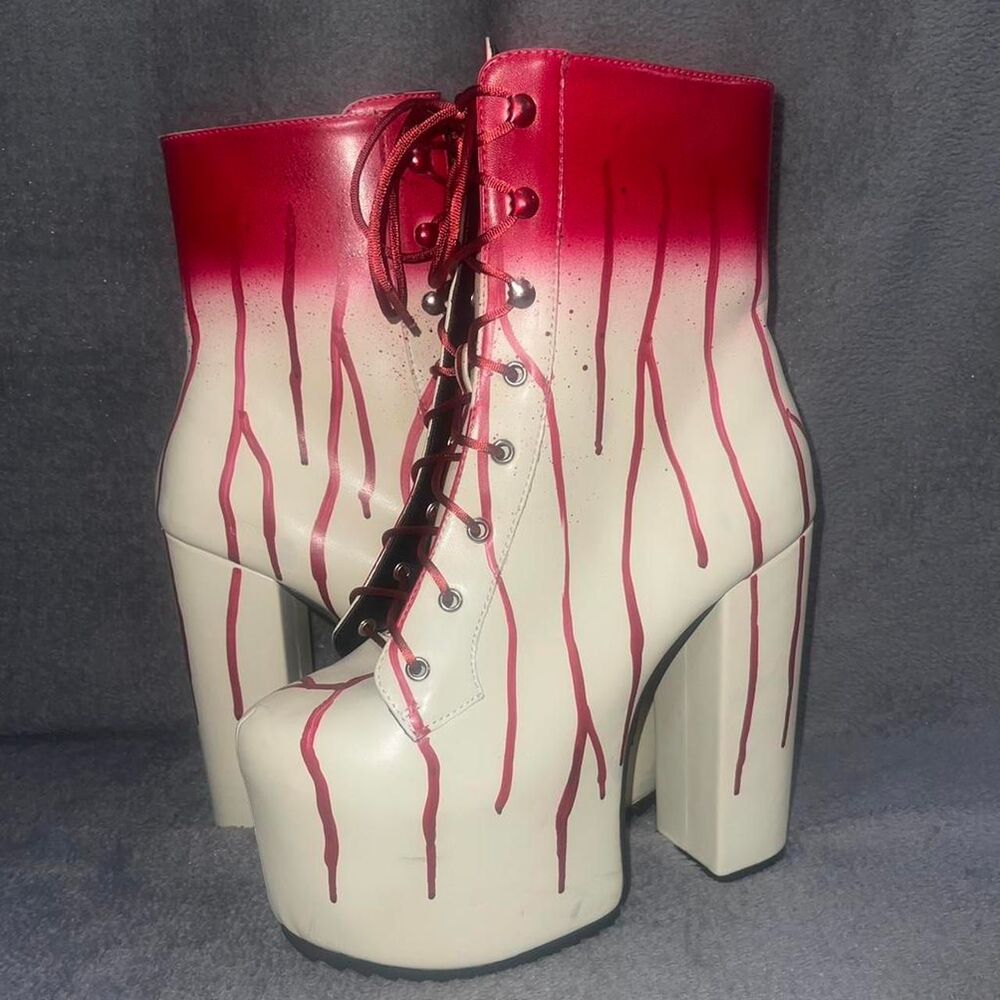 Trickz N Treatz Scream Queen Size 9 Women's Bloody Platform Boots